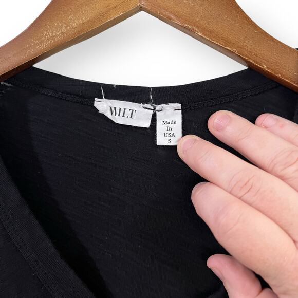 Wilt WomensLong Sleeve Mock Layer Tee Black Small Raw Hem V-Neck Cotton Slub USA - Picture 2 of 10